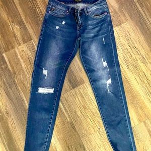 Gently Used Woman’s Dear John Jeans